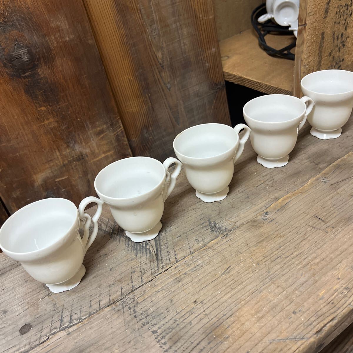 5個セット ミニカップ エスプレッソ デミタスカップ 珈琲 陶器 白磁 アンティーク コーヒー 古い カップ 小 三角 カフェ フラワーベース 皿_画像3