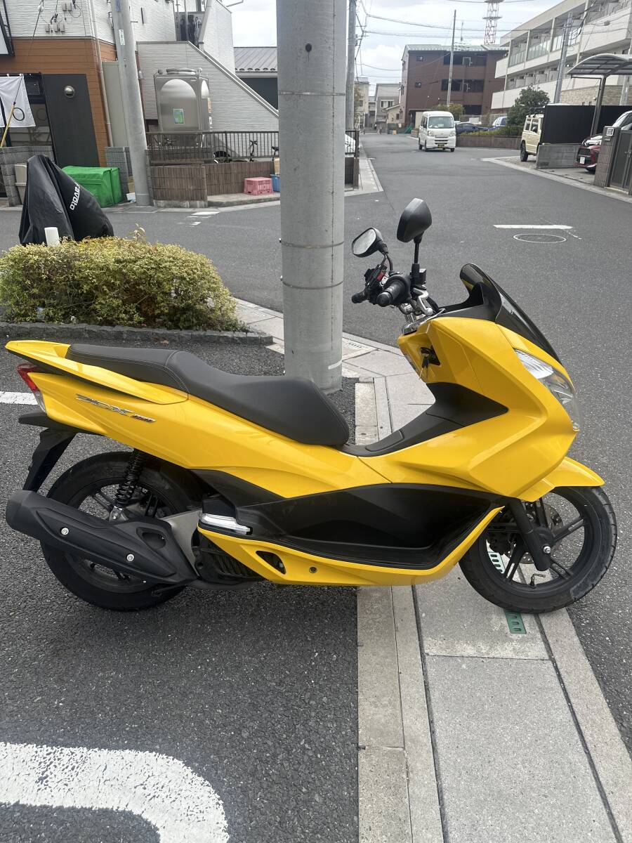 pcx150 kf18 走行距離3850km 低走行 屋根下カバー保管 美車 新車購入 ワンオーナー レアカラーの画像1