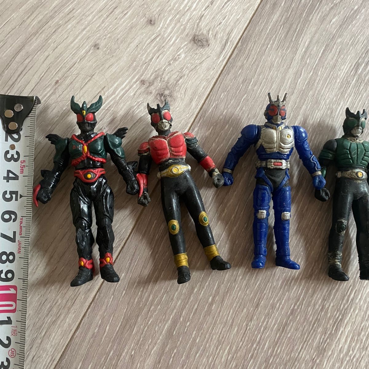 仮面ライダー フィギア 4人|Yahoo!フリマ(旧PayPayフリマ) 仮面ライダー フィギア 4人|Yahoo!フリマ(旧PayPayフリマ)
