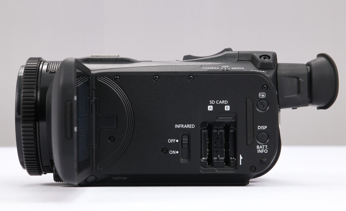 【 極美品 | 動作保証 】 Canon 4K対応 業務用ビデオカメラ XA40 【 バッテリーには大容量モデルの BP-828 が付属 】の画像4