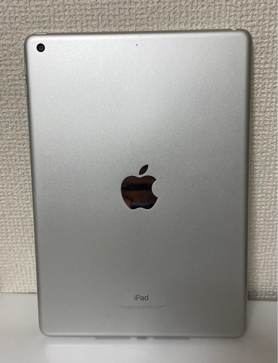 iPad A1822 MP2G2J/A  32GB （第5世代）