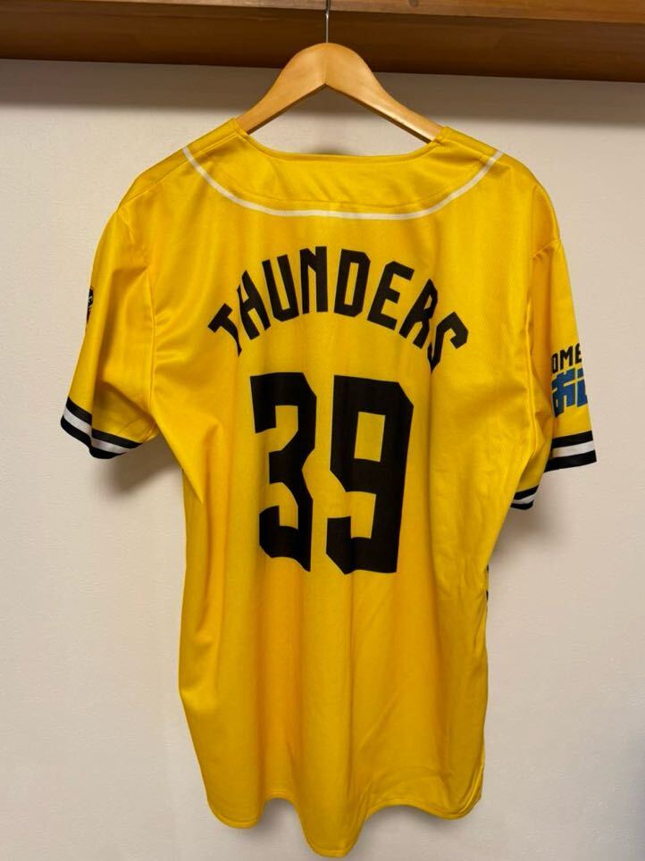 ☆新品未使用☆ 群馬クレインサンダーズ イエローベースボールシャツ Lサイズ YELLOW BASEBALL SHIRT 2024 GUNMA CRANE THUNDERS 背番号 39_画像2