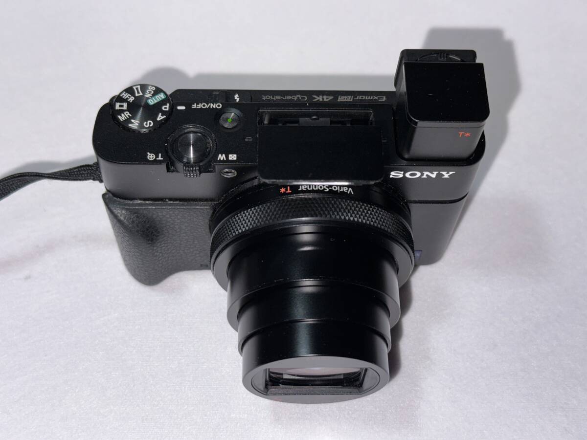 【中古】SONY ソニー　RX100VI (DSC-RX100M6)　コンデジ_最大広角の状態