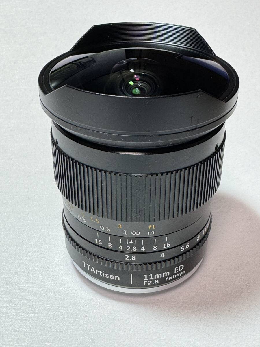 【美品】銘匠光学 TTArtisan 11mm f/2.8 Fisheye 単焦点レンズ 　ソニー　SONY E-mount用　マニュアルフォーカス_画像1