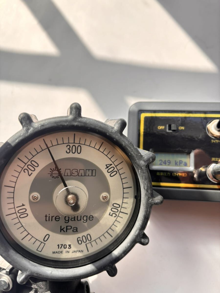 新品 旭産業 ゲージボタル タイヤゲージ エアゲージ 空気圧調整 指針確認済み Snapon アサヒ ASAHI スナップオン マックツール の画像5
