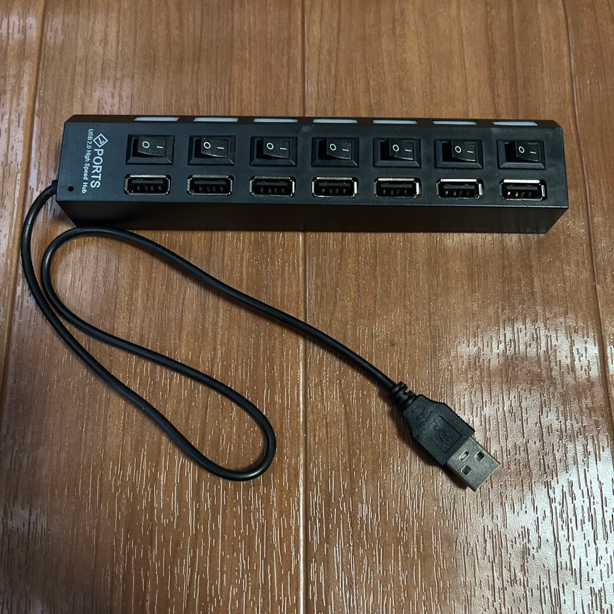 お値下げしました。　　　　　　　　　　　　　　　　　7ポート　USB HUB 2.0アダプター LEDランプスイッチ付き