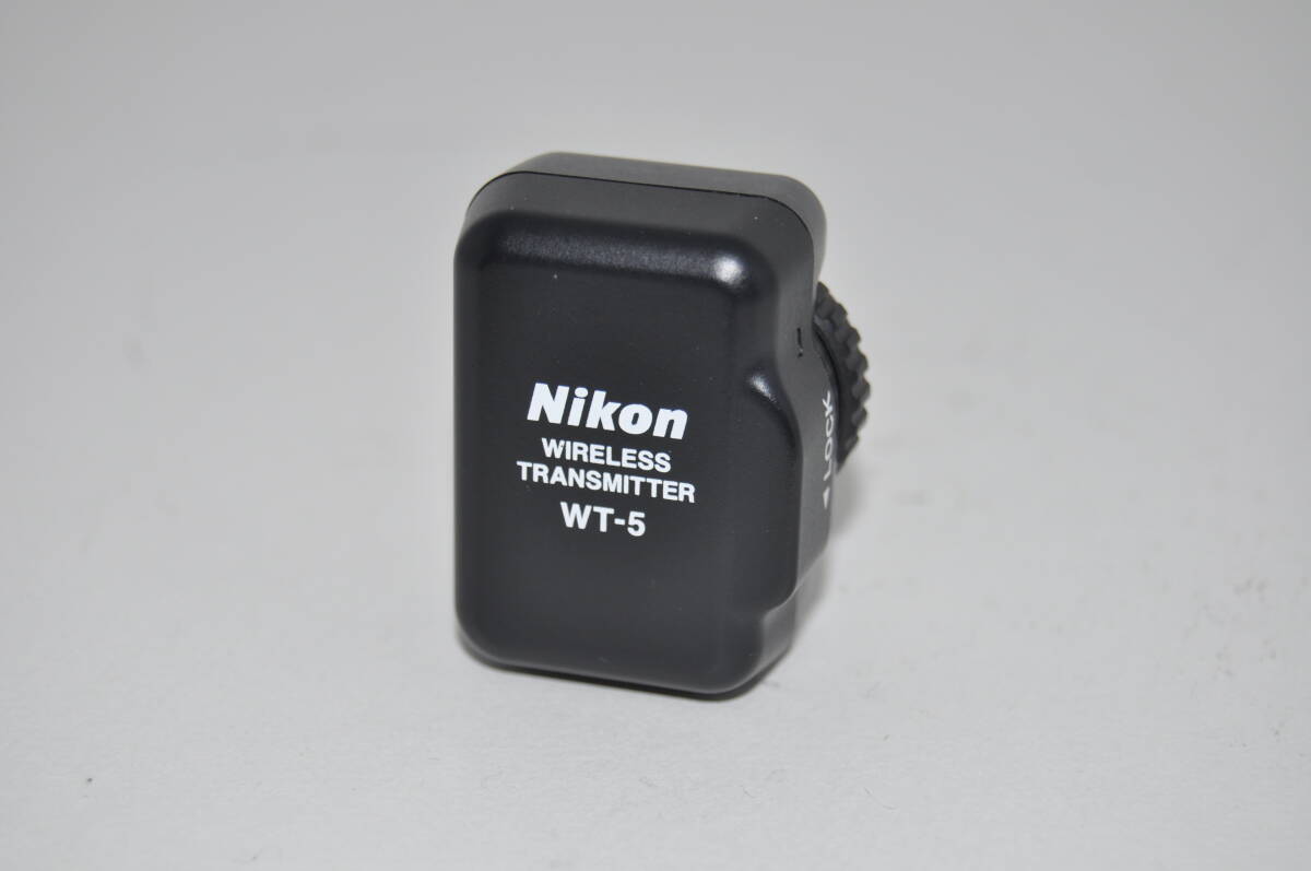 ★良品★ NIKON ニコン ワイヤレストランスミッター WT-5 TT925の画像1