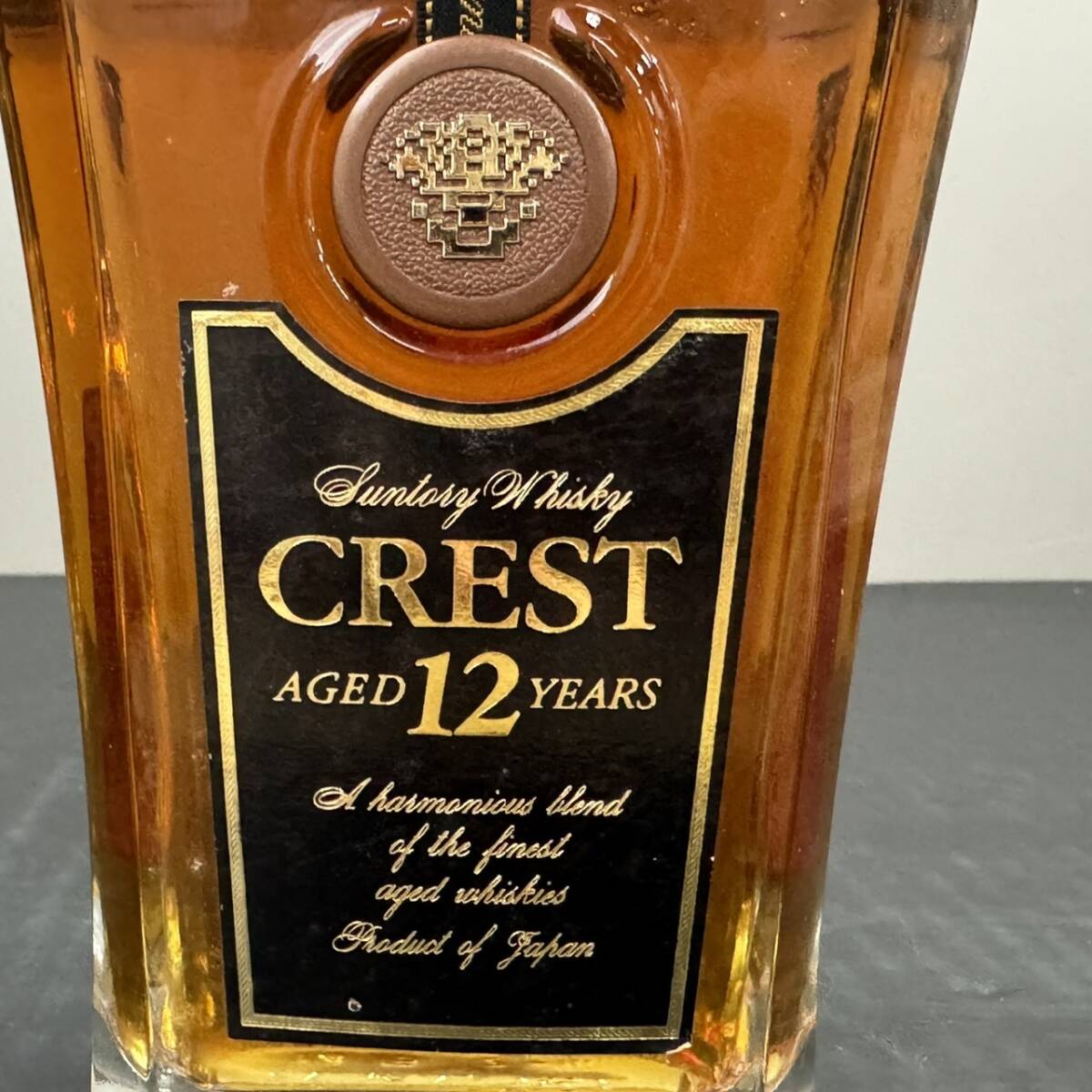 B19381(034)-117/IR4000　【千葉県内のみ発送】酒　SUNTORY WHISKY　CREST AGED 12 YEARS　サントリーウイスキー クレスト 12年　43％700ml_画像8