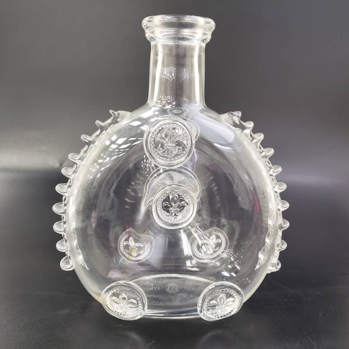 M26370(042)-602/NJ3000　REMY MARTIN　空ボトル　レミーマルタン　Baccarat Crystal　バカラクリスタル　700ml容器　替え栓付き　_画像4