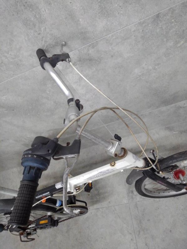 N754(042)-49/TM0【千葉から家財便発送または引取り】CARIBOU 折りたたみ自転車の画像5