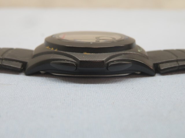 ★CASIO F-200 腕時計 クォーツ デジタル カシオ 電池交換済み 92386★！！_画像5