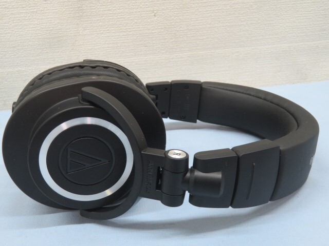 美品★Audio-Technica ATH-M50X プロフェッショナルモニターヘッドホン オーディオテクニカ ヘッドフォン 動作品 92540★！！_画像2