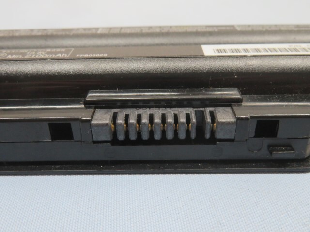 ☆FUJITSU FMVNBP229A ノートパソコン用バッテリー 10.8V 2100mAh 富士通 USED 92899☆！！_画像3