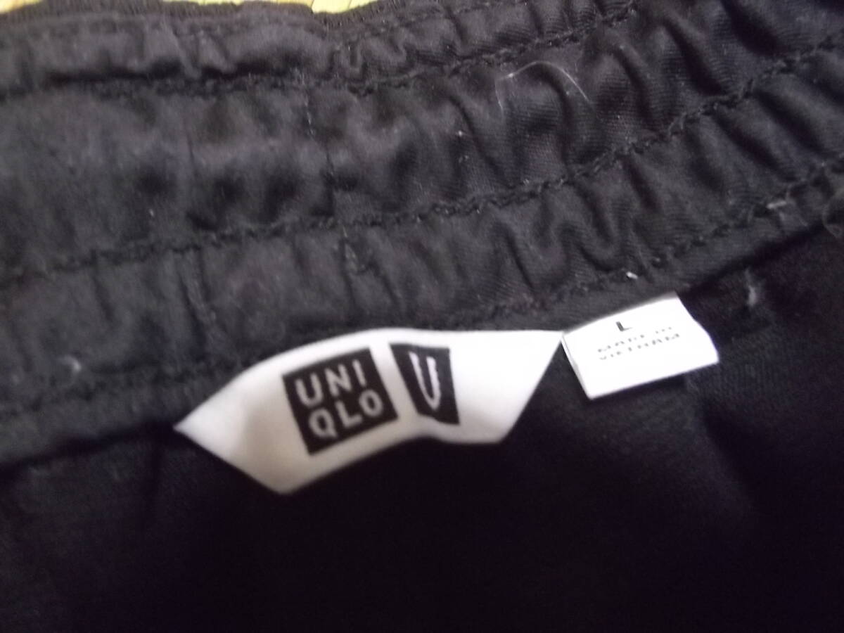 まとめて即決！ユニクロ　UNIQLO製　黒　コットン　ゆったり　スラックス　パンツ_画像2