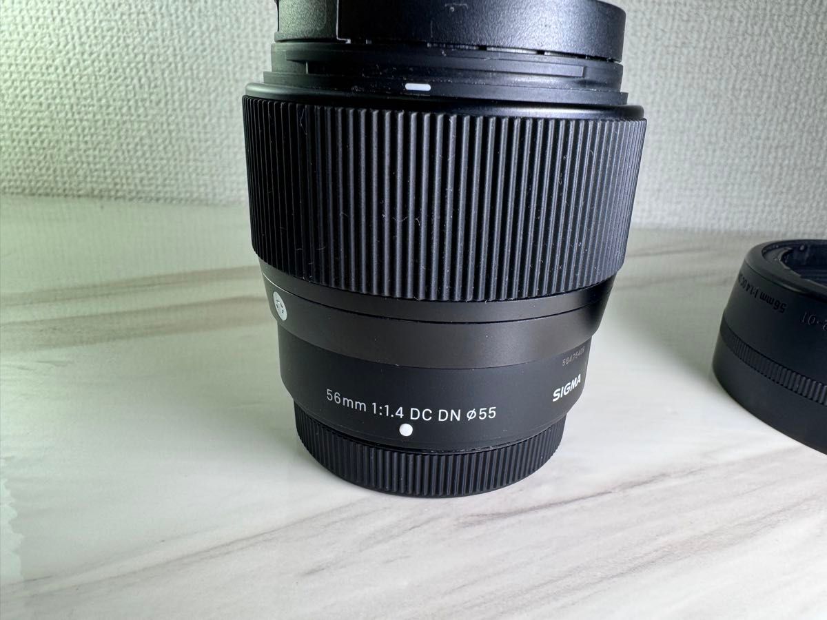 美品　SIGMA 56mm F1.4 DC DN APS-C Contemporary フジXマウント 元箱付き