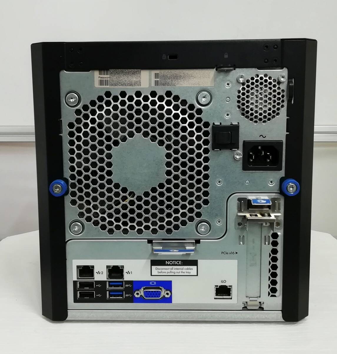 hp ProLiant MicroServer Gen8 Xeon E3 1220L v2 メモリ8GB 中古HDD1TB x2 Raid１ OSなし 即日発送 一週間返品保証【H24032401】_画像4