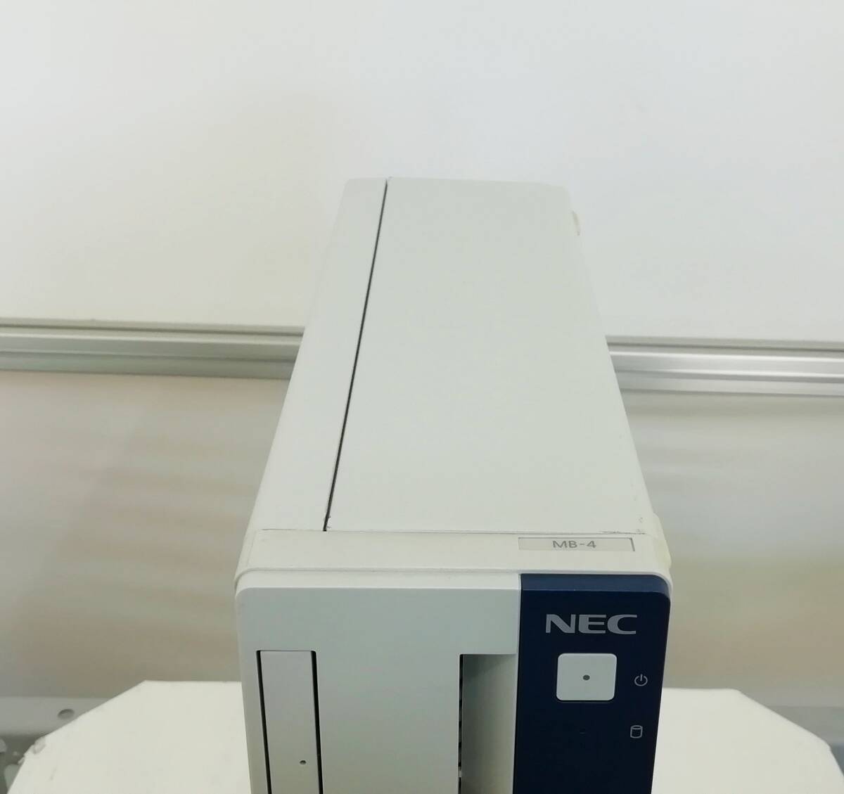 NEC Mate MB-4 PC-MKM30BZG4 Core i5 8500 メモリ16GB 新品SSD 256GB Windows11 Pro 64bit DVDマルチ USB3.0【H24032625】_画像3
