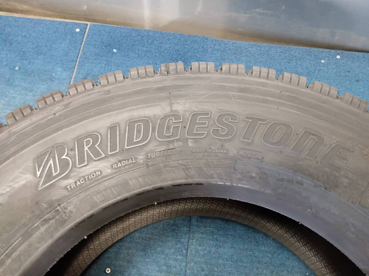 ★新品未使用品★22年製★ BRIDGESTONE ブリヂストンW999 245/70R19.5 136/134J LT スタッドレス　4本セット 耐摩耗 低床大型トラック_画像10