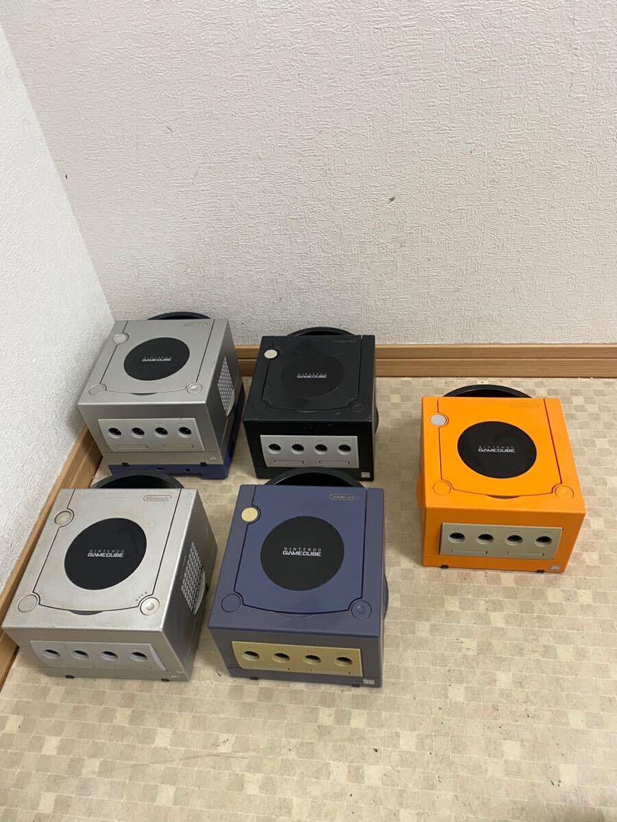  nintendo Game Cube 5 pcs together sell 