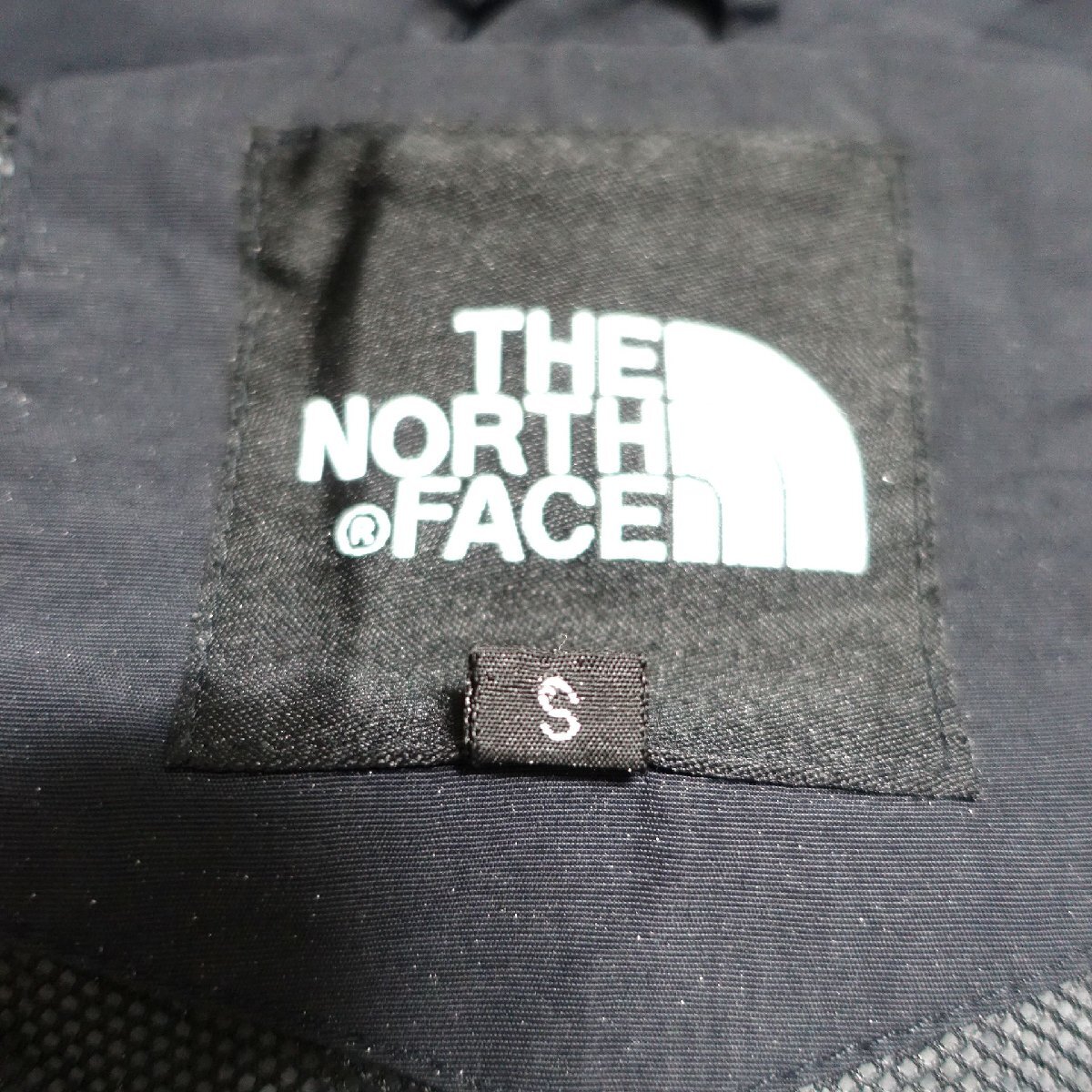 THE NORTH FACE ノースフェイス マウンテンパーカー メンズ Sサイズ 正規品 ブラック A4911_画像5