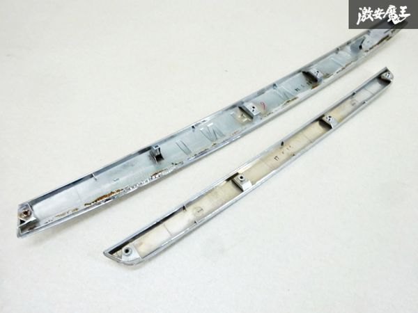 NISSAN インフィニティ Y50 フーガ リアガーニッシュ パネル メッキ 外装 パーツ 84812-EG02A 84812-EH10A 即納 在庫有 棚1-1_画像8