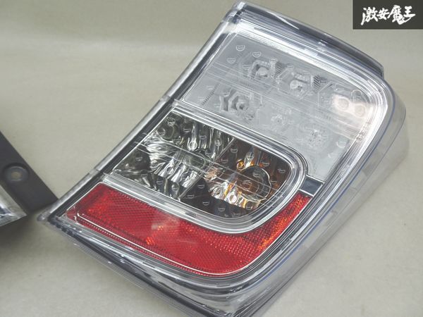 【点灯OK 割れなし】ホンダ 純正 GB3 GB4 GP3 フリード スパイク ハイブリッド 前期 LED テール ライト ランプ 左右 ICHIKOH D102 棚12-3_画像3