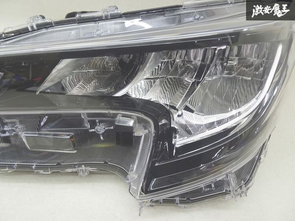 【LED点灯OK】 トヨタ 純正 NRE210H カローラ ツーリング LED ヘッドライト ランプ ユニット 左 左側 助手席側 KOITO 12-633 印字 U 棚27-1_画像3