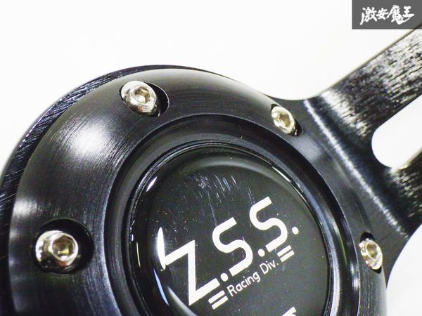 ■【未使用 アウトレット】Z.S.S. ZSS 汎用 ディープコーン スポーツ ステアリング Type-D2 35φ カーボン調 350mm ロゴ刺繍入 白 棚22-5_画像5