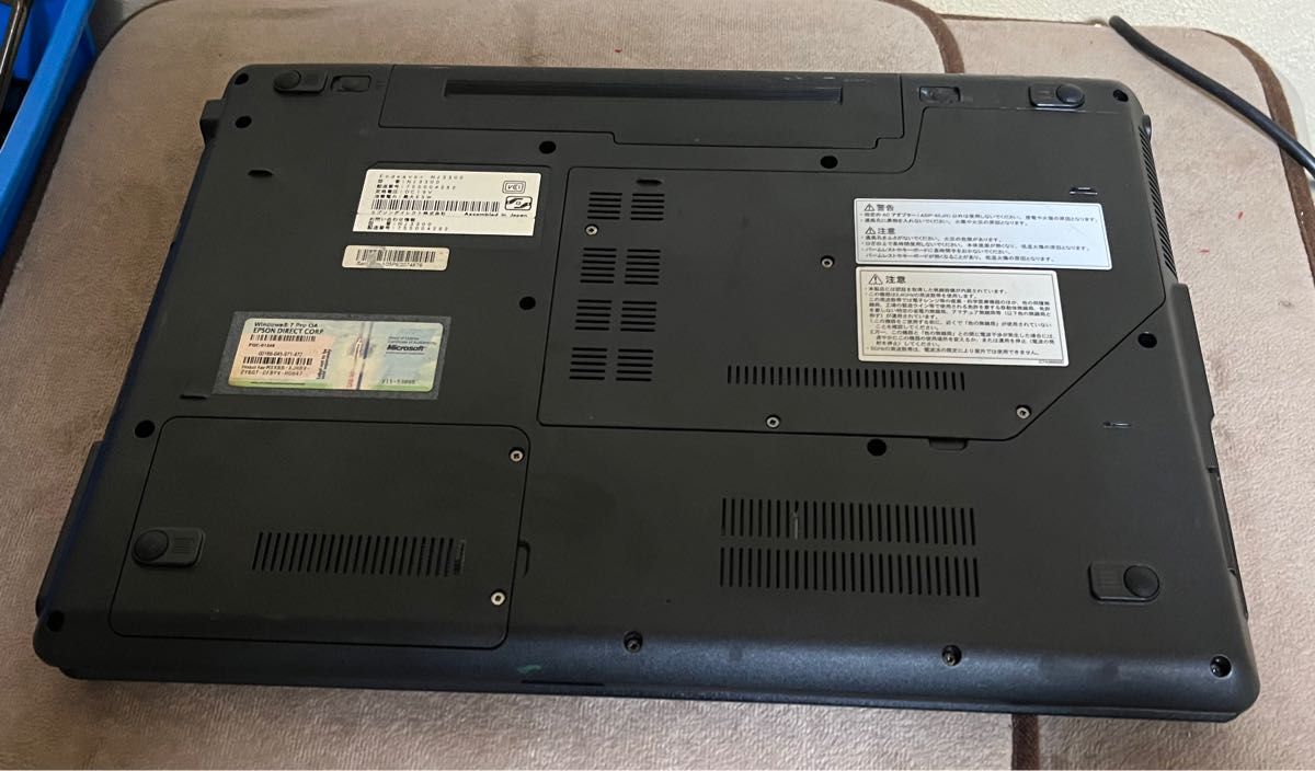 EPSON Endeavor NJ3300《 Core i5-430M 2.27GHz / 4GB / 320GB EPSON Endeavor NJ3300《 Core i5-430M 2.27GHz / 4GB / 320GB