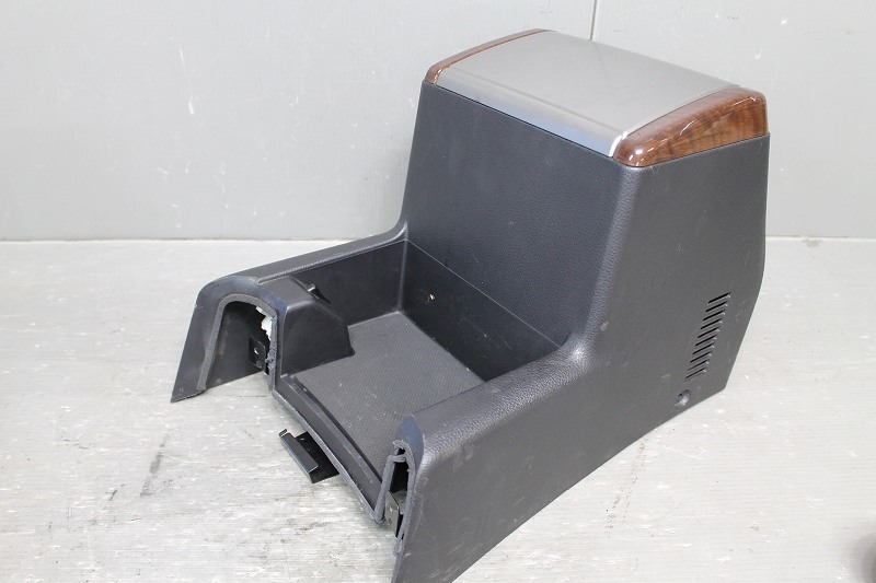  Elgrand Highway Star previous term (PE52 E52) multi function center console cup holder wood grain cooling box refrigerator p036938