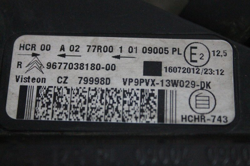  Citroen C3 правый руль (A55F01 A5) оригинальный повреждение нет гарантия работы передняя фара левый и правый в комплекте галоген неоригинальный LED клапан(лампа) имеется p042935