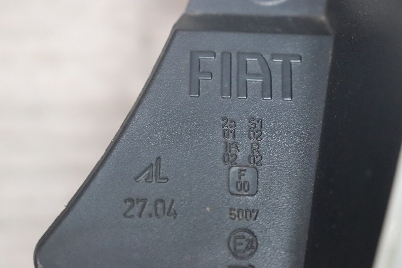  Fiat 500 lounge 1.2 подбородок k подбородок k чейнджер to правый руль (31212) оригинальный задний фонарь задние фонари левый и правый в комплекте 5007 27.04 p040760