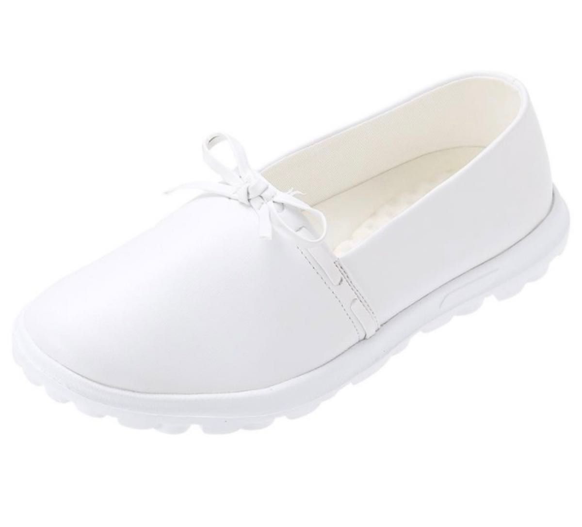 ナースシューズ 看護 介護 ケア 靴 白 2.5E かわいい シンプル 白 軽量 デッキリボンスリッポン　ナースリー