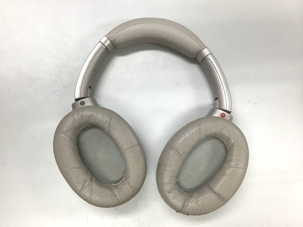 【即決】SONY WH-1000XM3(S) Bluetooth ノイズキャンセリング ノイキャン ヘッドフォン プラチナシルバー バージョン 4.5.2（C8862）_画像2