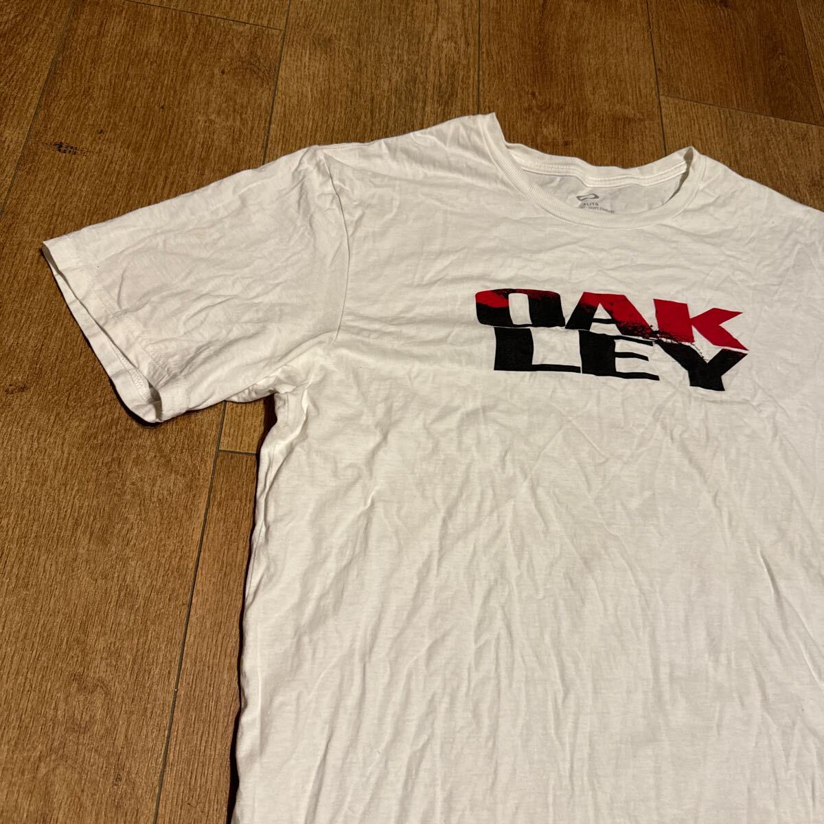 OAKLEY 半袖Tシャツ SIZE XL_画像2