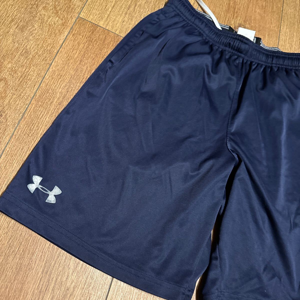 UNDER ARMOUR ハーフパンツ SIZE SM アンダーアーマー の画像2