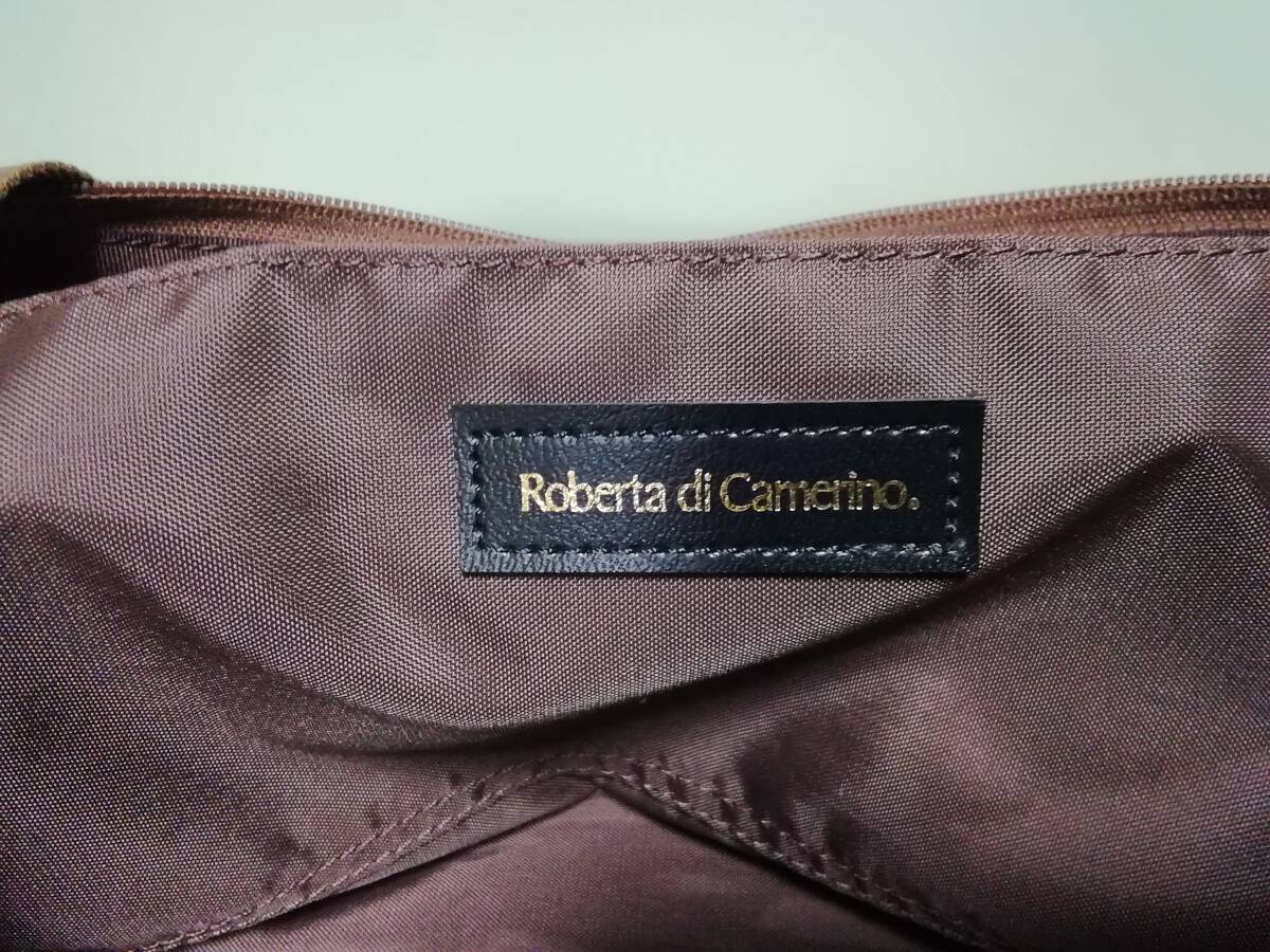 ★★『Roberta di Camerino』ロベルタ《コーティング素材・2wayバッグ》☆USED・美品☆ ★★_画像7