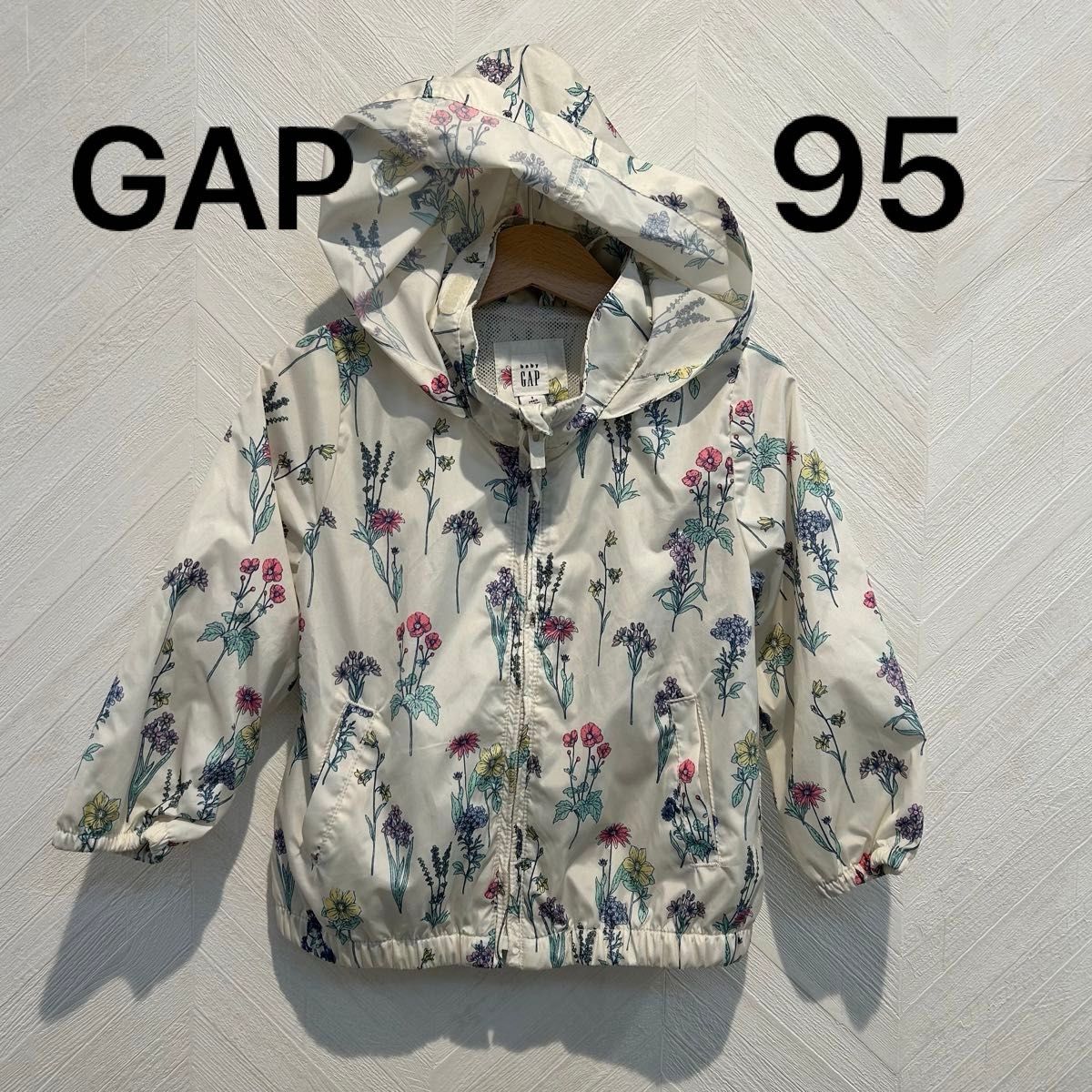 baby gap ウインドブレーカー　3years 95センチ