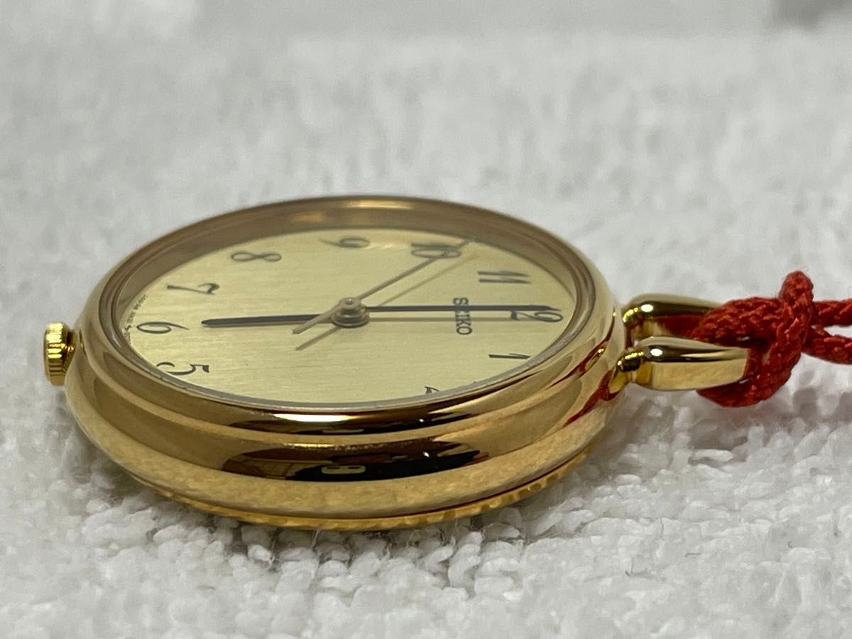 美品】SEIKO セイコー 懐中時計 QZ【4N21-0022】文字盤 ゴールド 美品】SEIKO セイコー 懐中時計 QZ【4N21-0022】文字盤 ゴールド