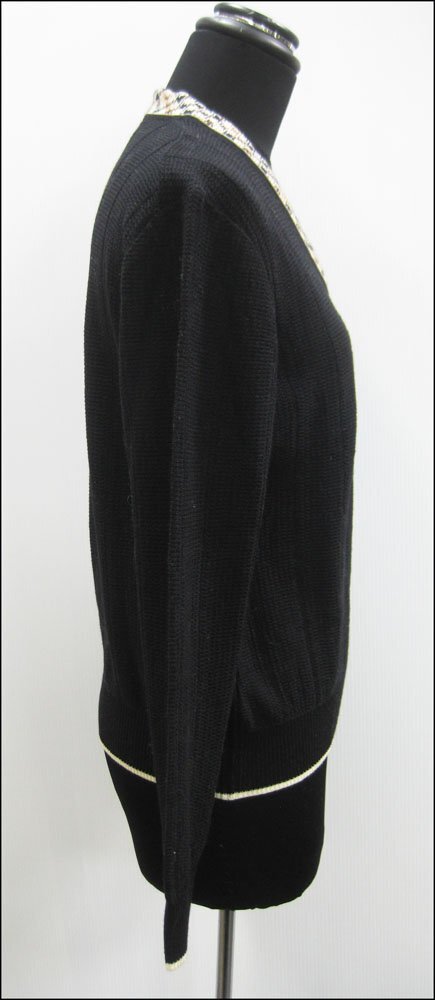 Bana8・衣類◆DAKS ダックス ゴルフ 長袖 Vネック ニット セーター 黒 Mサイズ トップス_画像3