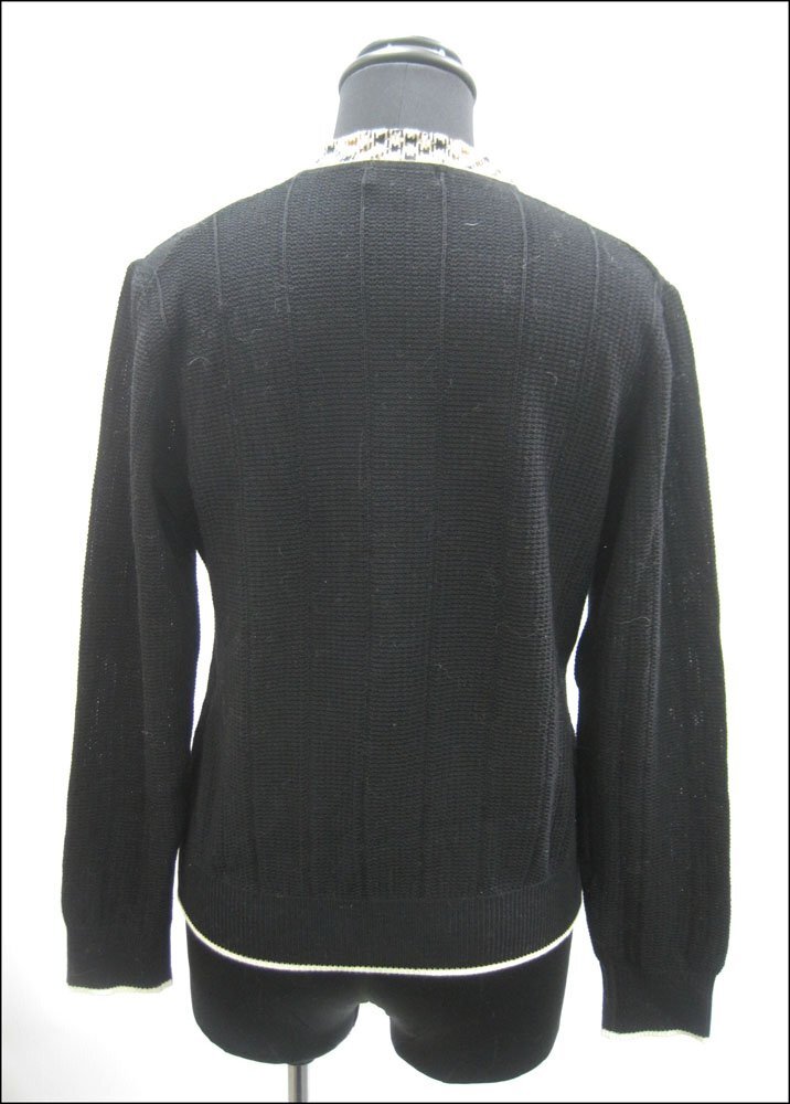 Bana8・衣類◆DAKS ダックス ゴルフ 長袖 Vネック ニット セーター 黒 Mサイズ トップス_画像4