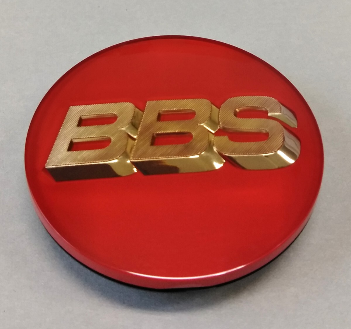 BBS　＜超美品＞　センターキャップ　4個1セット　正規品　赤　レッド　56mm?　タイヤ　ホイール　アルミホイール_画像3