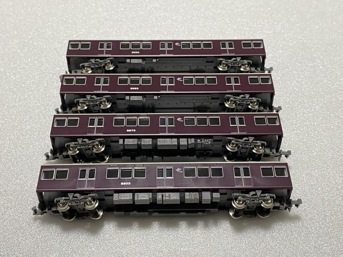 【中古品】GM 31688 阪急8300系（2次車・8303編成・旧塗装）セットより 中間車4両セット（全てトレーラー車）※工夫次第で 8000系 にも_画像2