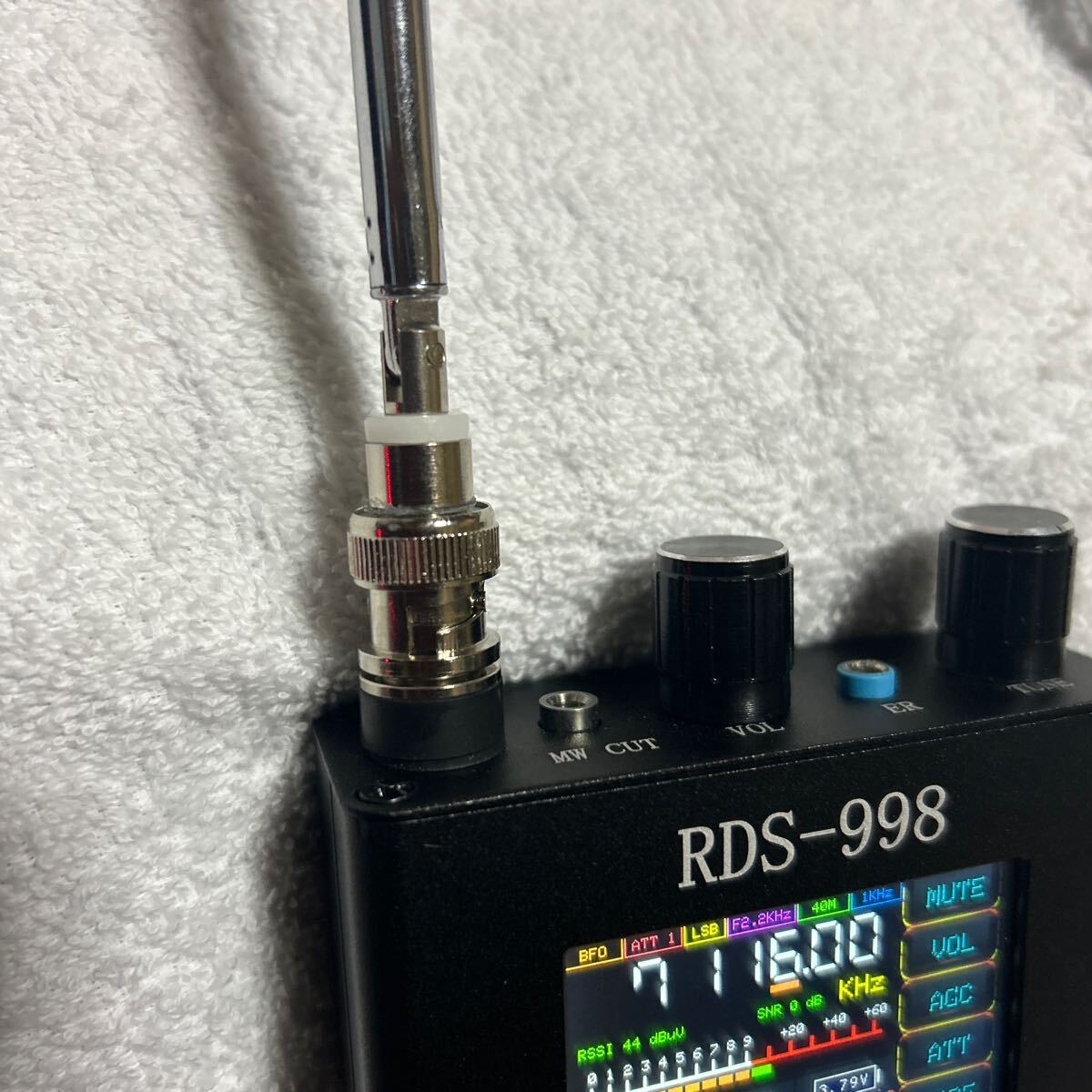 Hugeek タッチスクリーン受信機 RDS-998 FM/MW/LW/SW/SSB(USB/LSB)/CW_画像3