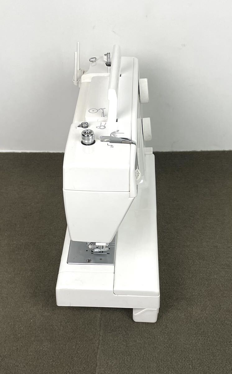 ●JANOME ジャノメ ミシン LC7500 ホワイト ソフトケース・フットペダル付き 手芸 クラフトミシン レザークラフト 731●_画像6