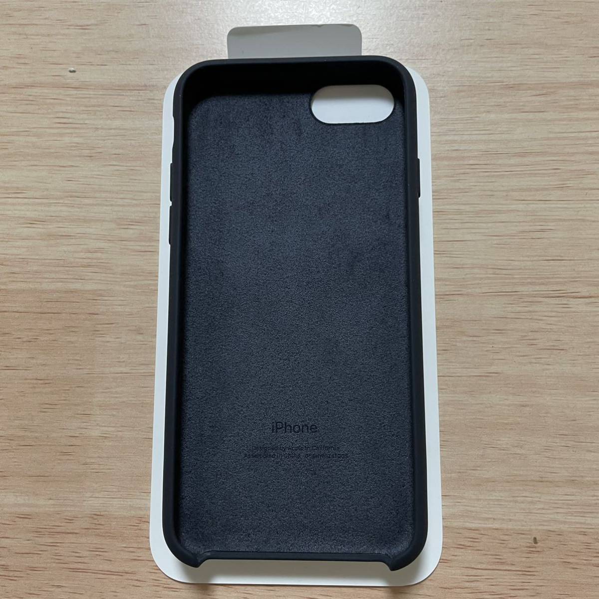 ★新品★ Apple アップル 純正 iPhone 7 / 8 / SE シリコンケース・ミッドナイト 110B23_画像5