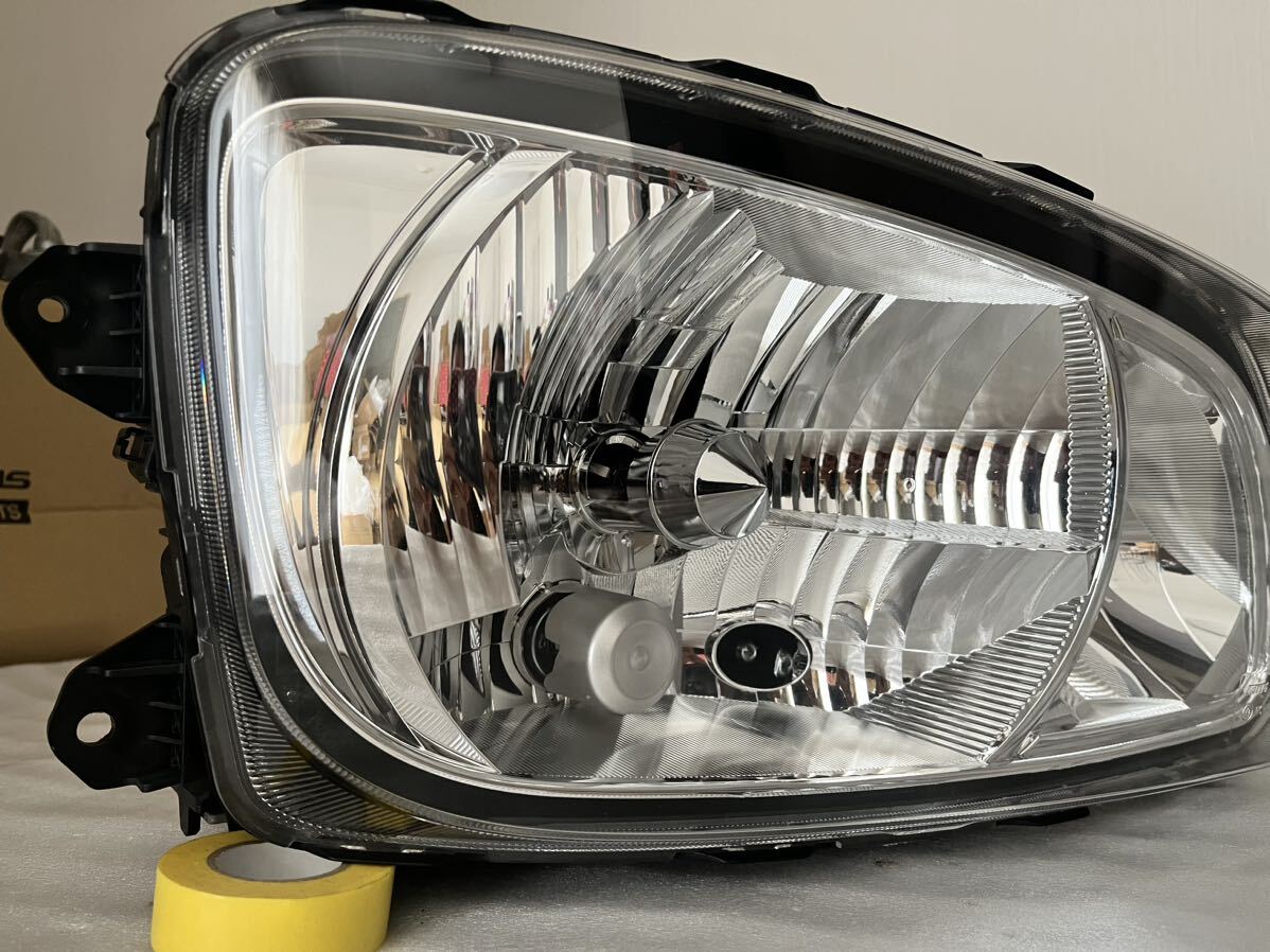 [ beautiful goods ] Hino Ranger Ranger Pro Profia HID right head light original KOITO 100-35052