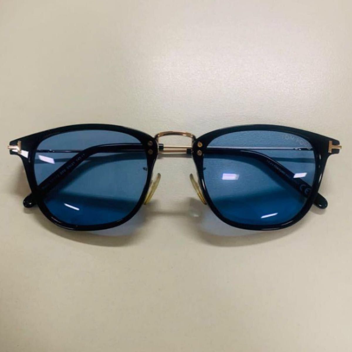 美品 TOM FORD トムフォード TF672 朝倉未来着用 黒×金 ブルー 美品 TOM FORD トムフォード TF672 朝倉未来着用 黒×金 ブルー