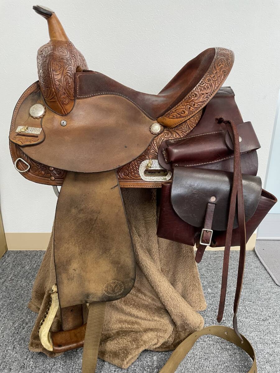 62500円 Stubbenの乗馬鞍・頭絡・鐙 (3,4鞍だけの使用です 62500円 Stubbenの乗馬鞍・頭絡・鐙 (3,4鞍だけの使用です