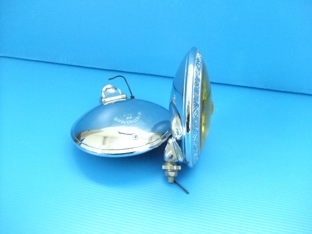  ultra rare that time thing cast made Tang . pattern round foglamp H3 valve(bulb) old car Cibie Bosch high speed have lead hot rod Harley circle shape Marshall Aoki factory 